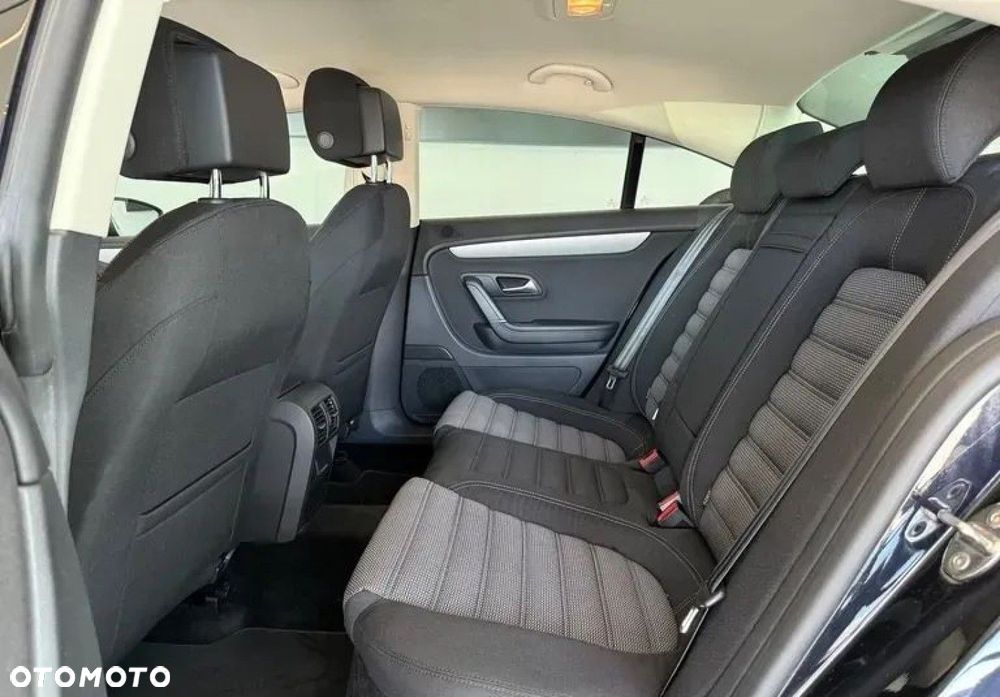 Volkswagen CC 2.0 TDI BlueMotion Technology - 25