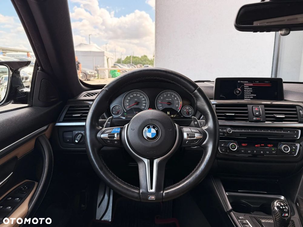 BMW M4 - 24