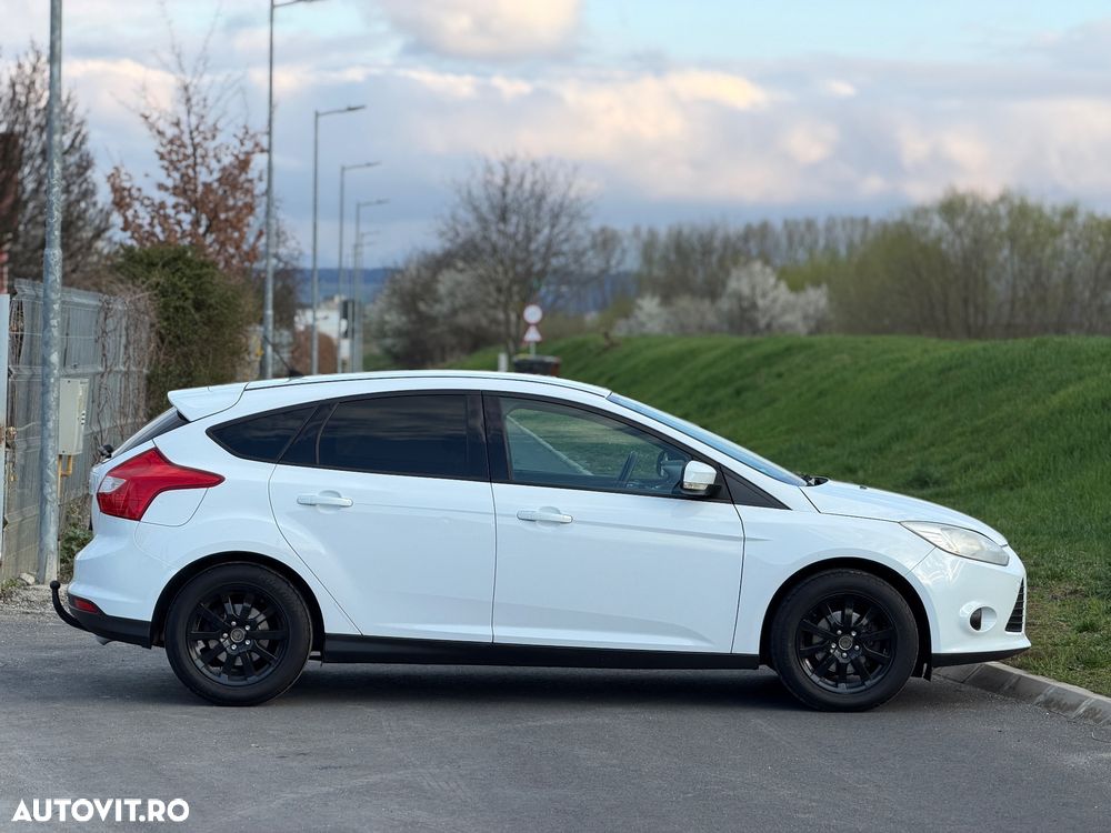 Ford Focus 1.6 TI-VCT White Magic - 5