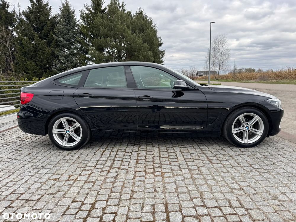 BMW 3GT 320i xDrive - 3
