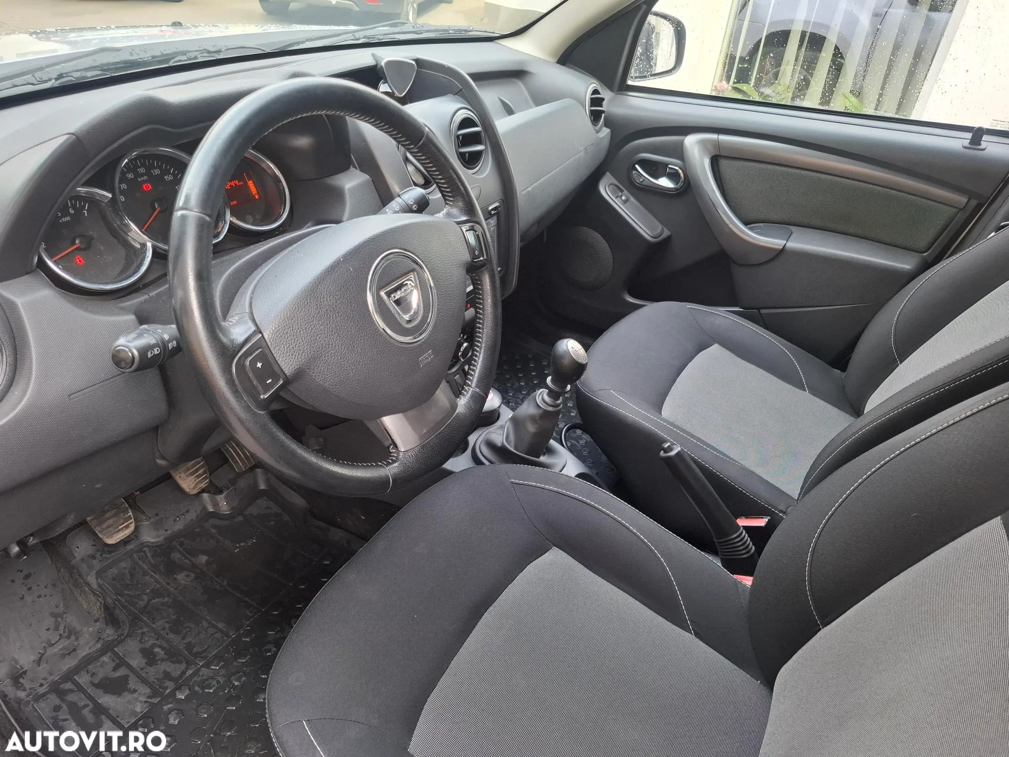 Dacia Duster 1.5 dCi 4x4 Laureate - 15