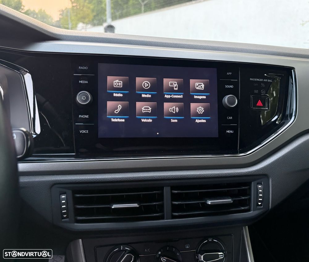 VW Polo 1.0 Confortline Nav - 25