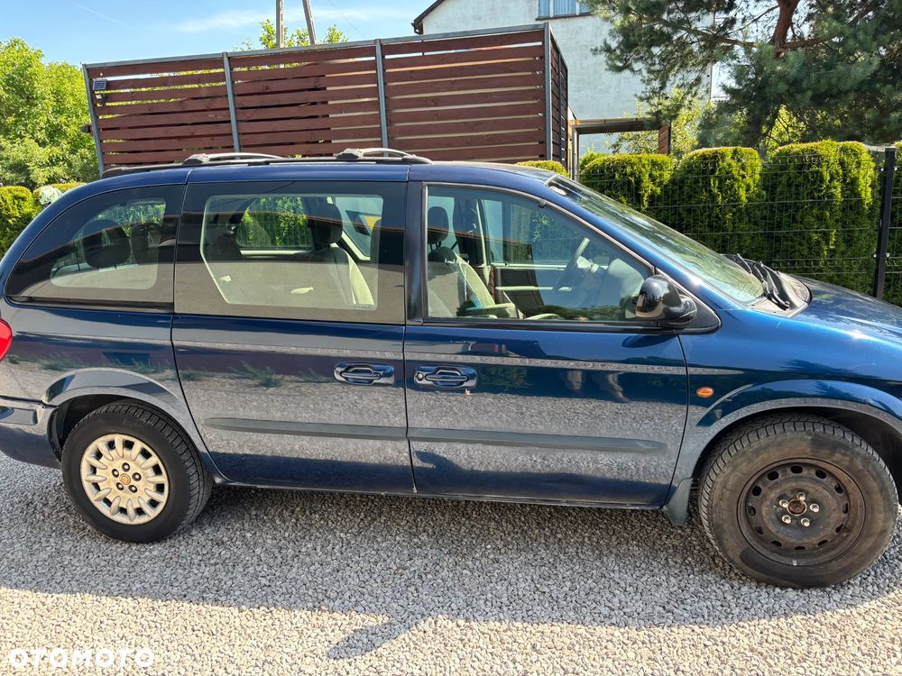 Chrysler Grand Voyager 2.8 CRD LX - 20