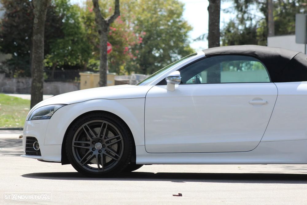 Audi TTS Roadster 2.0 TFSi quattro S Tronic - 22