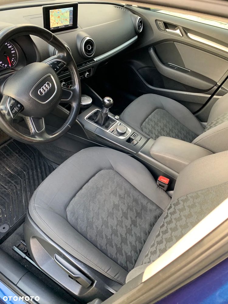 Audi A3 Sportback 1.6 TDI ultra Attraction - 20