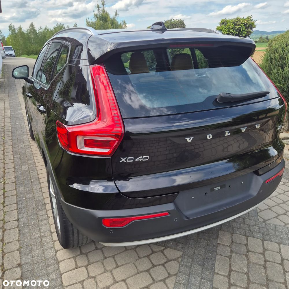 Volvo XC 40 T3 Momentum Core - 9