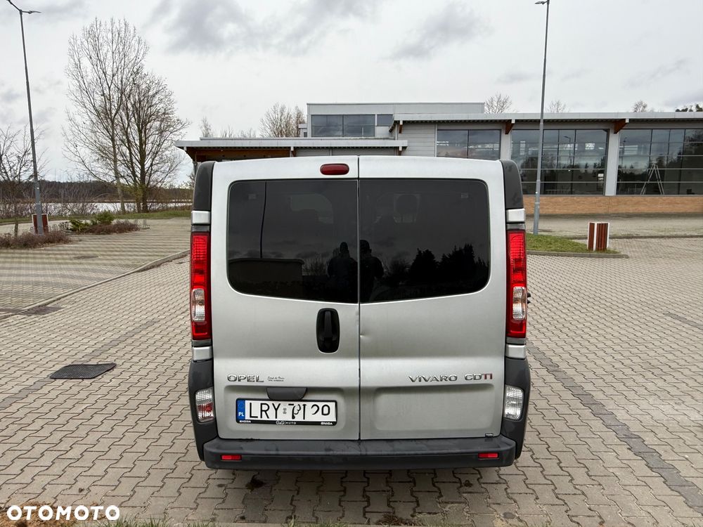Opel Vivaro - 9