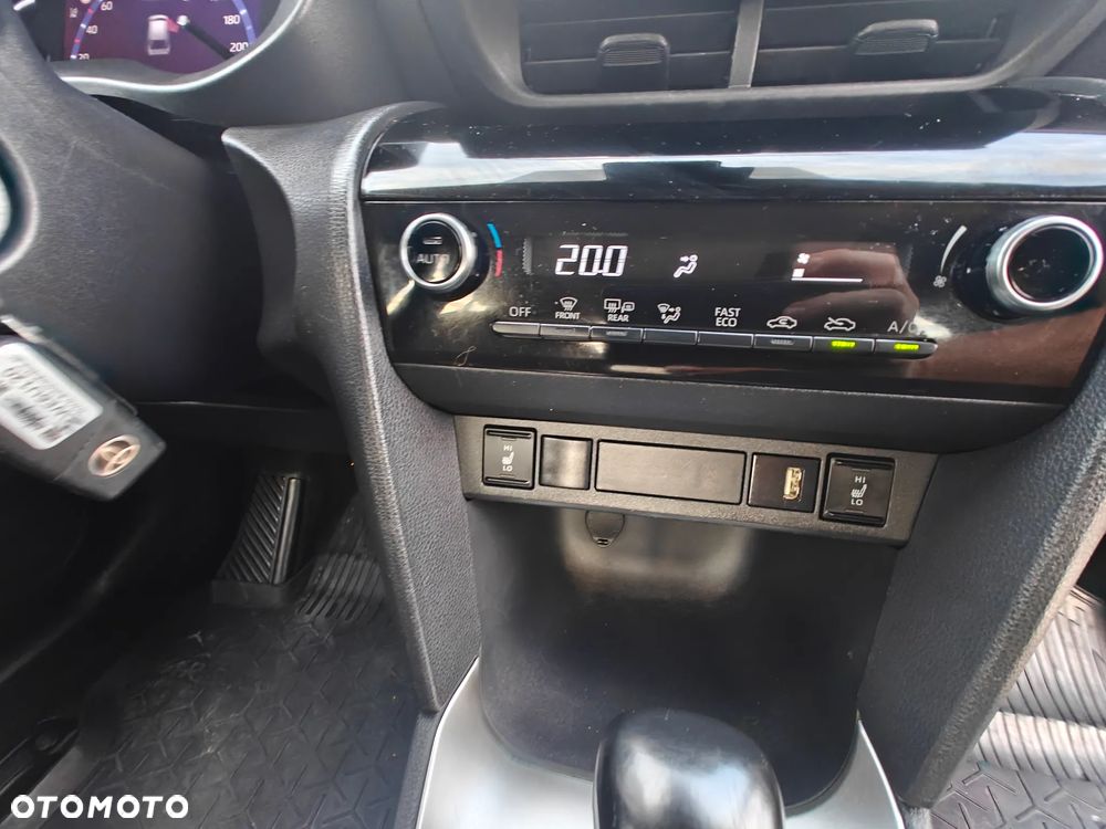 Toyota Yaris Hybrid 1.5 Style - 15