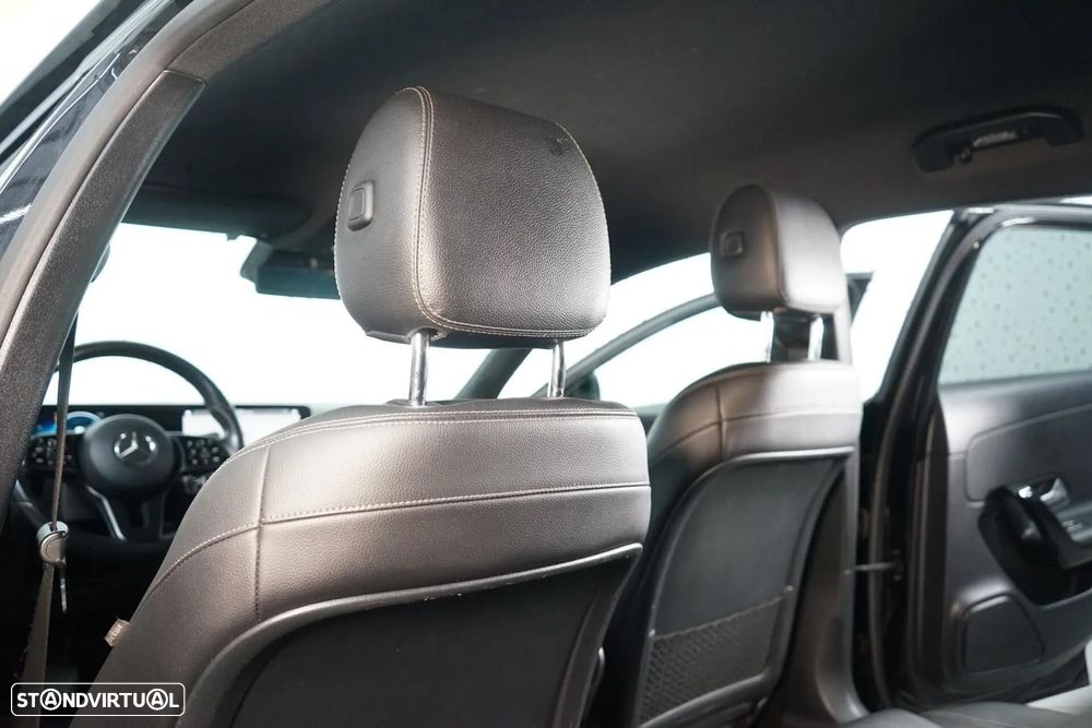 Mercedes-Benz A 180 d Style Aut. - 35