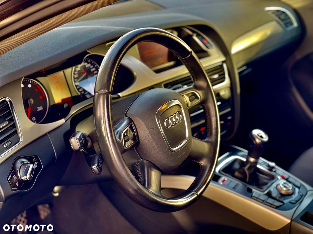 Audi A4 Avant 2.0 TFSI quattro Ambiente - 11