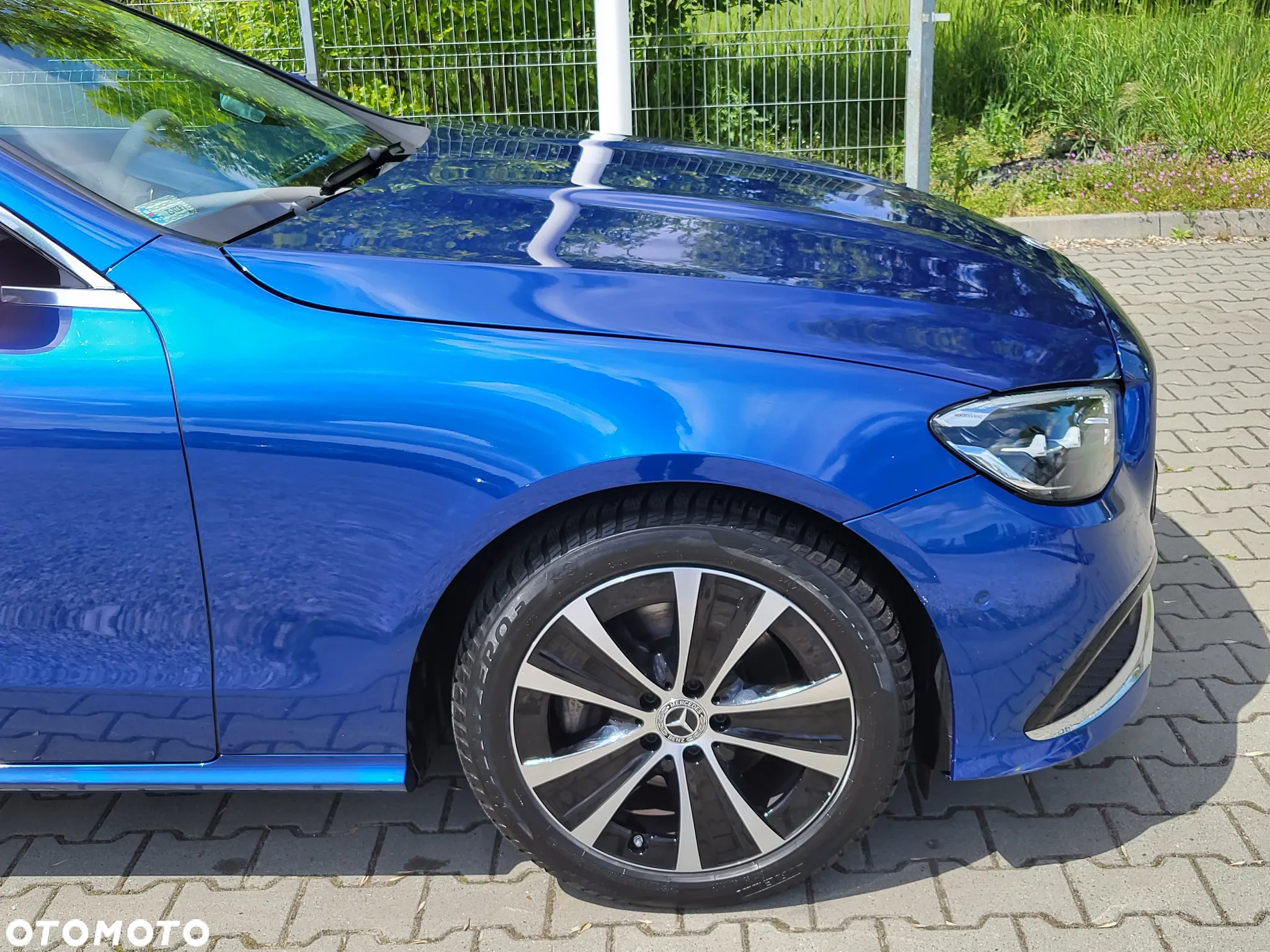 Mercedes-Benz Klasa E 200 Coupe 4-Matic 9G-TRONIC - 29