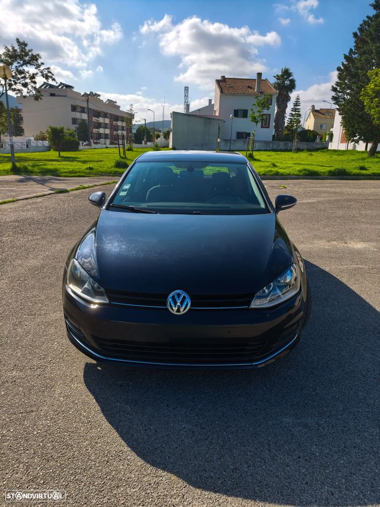 VW Golf 2.0 TDI Highline - 13