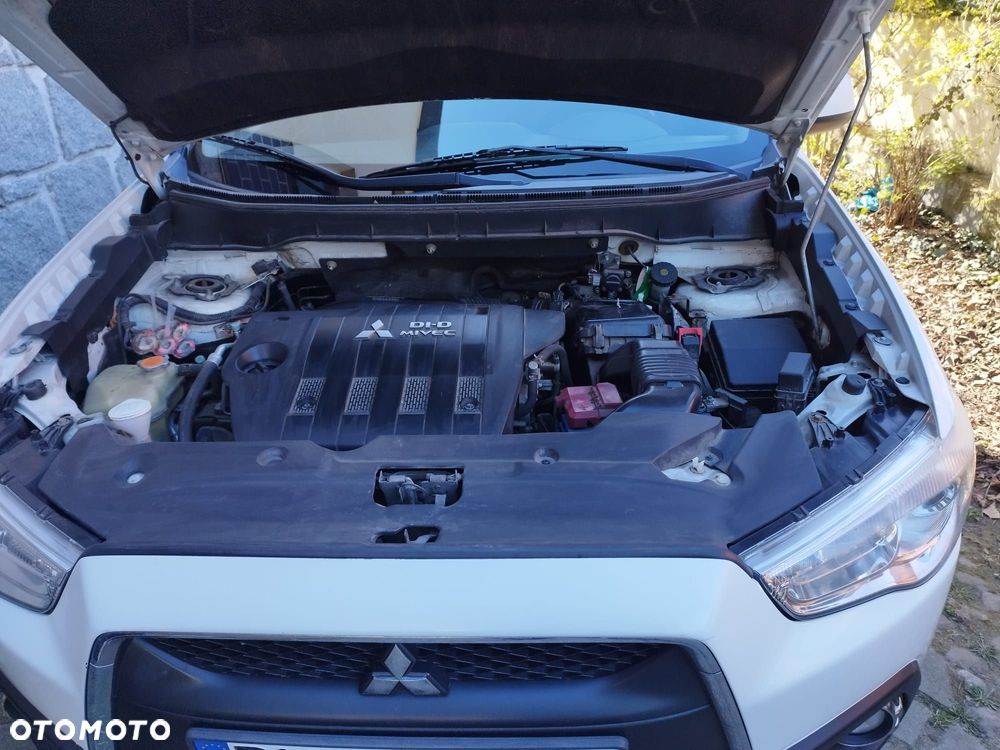 Mitsubishi ASX 1.8 DI-D 2WD Inform - 16