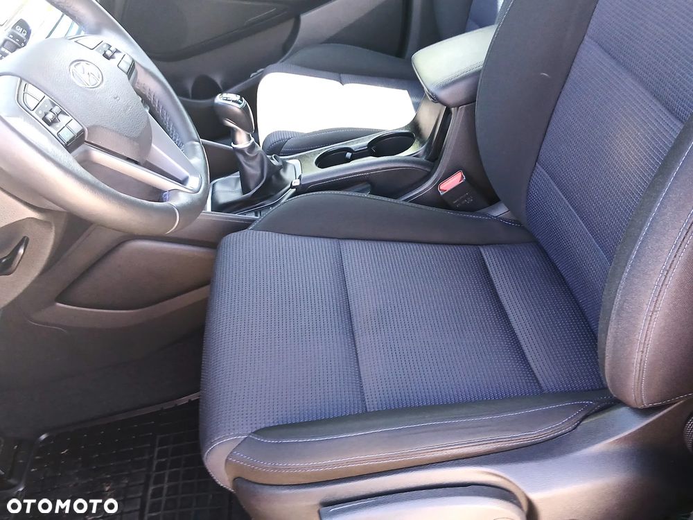 Hyundai Tucson 1.6 GDI BlueDrive Style 2WD - 9
