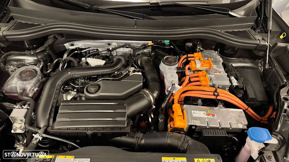 VW Tiguan 1.5 TSI eHybrid R-Line DSG - 18