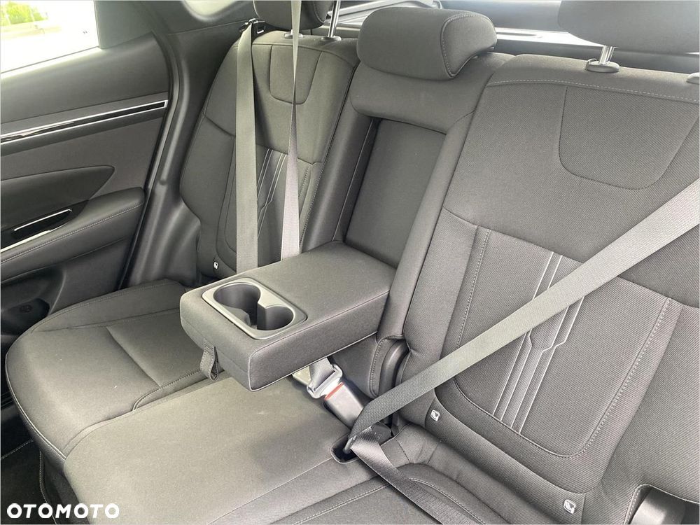 Hyundai Tucson - 16