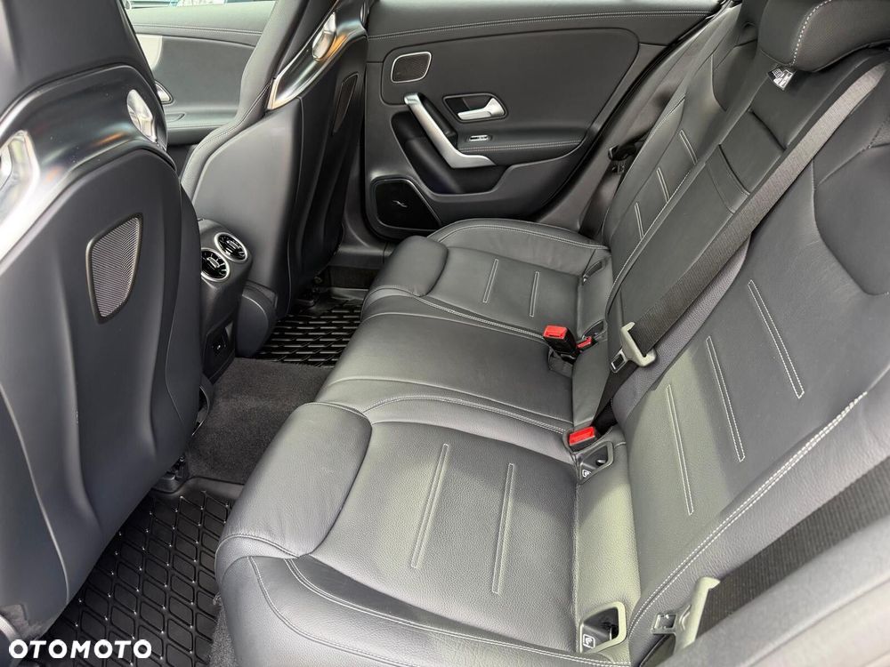 Mercedes-Benz Klasa A 45 S AMG 4-Matic 8G-DCT - 12