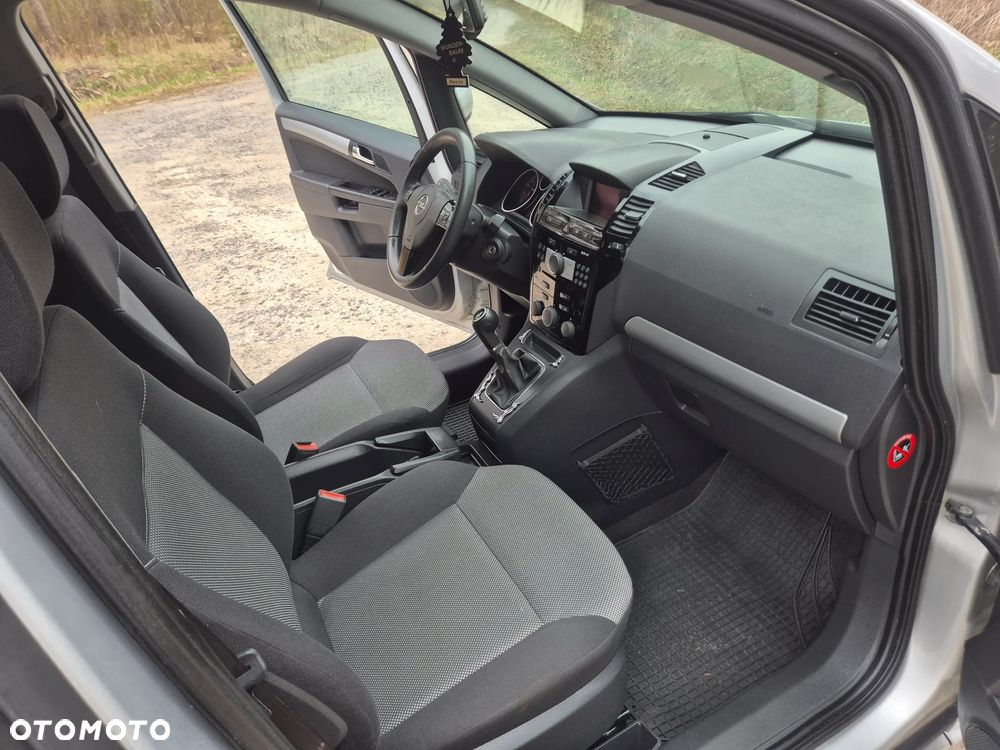 Opel Zafira 1.8 Easytronic Innovation - 17