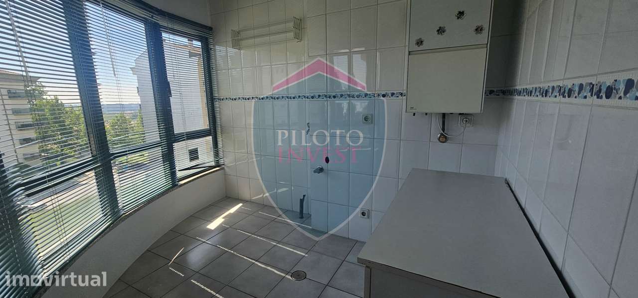 Apartamento T3 Venda em Repeses e São Salvador,Viseu - Grande imagem: 2/17