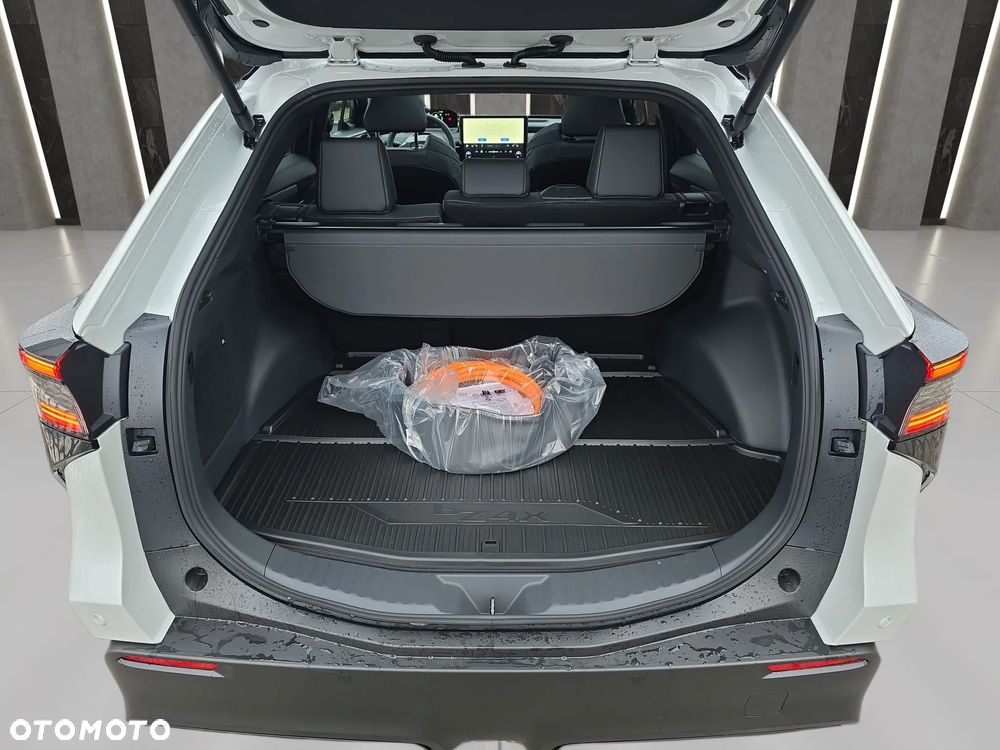 Toyota bZ4X 73.1kWh 4x4 Executive - 18