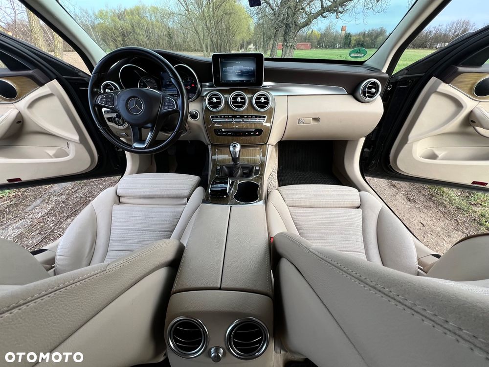 Mercedes-Benz Klasa C 220 (BlueTEC) d Exclusive - 22