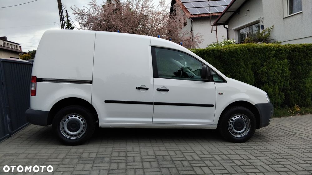 Volkswagen Caddy - 2