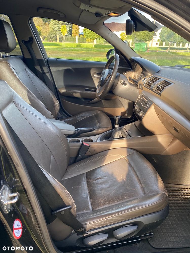 BMW Seria 1 118d - 25