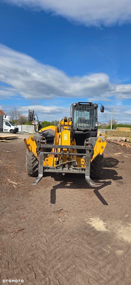 JCB 535-125 Hi Viz - 8