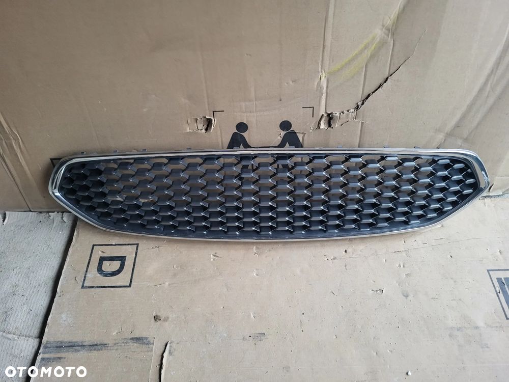 Grill Atrapa FORD KA +LIFT  J7BB-7081-D - 1