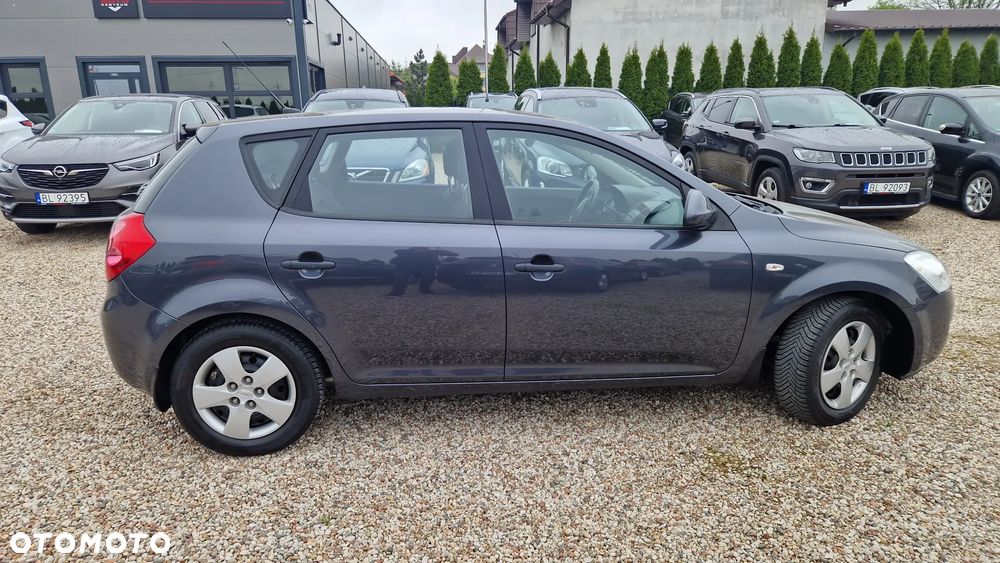 Kia Ceed 1.4 CVVT LX - 21
