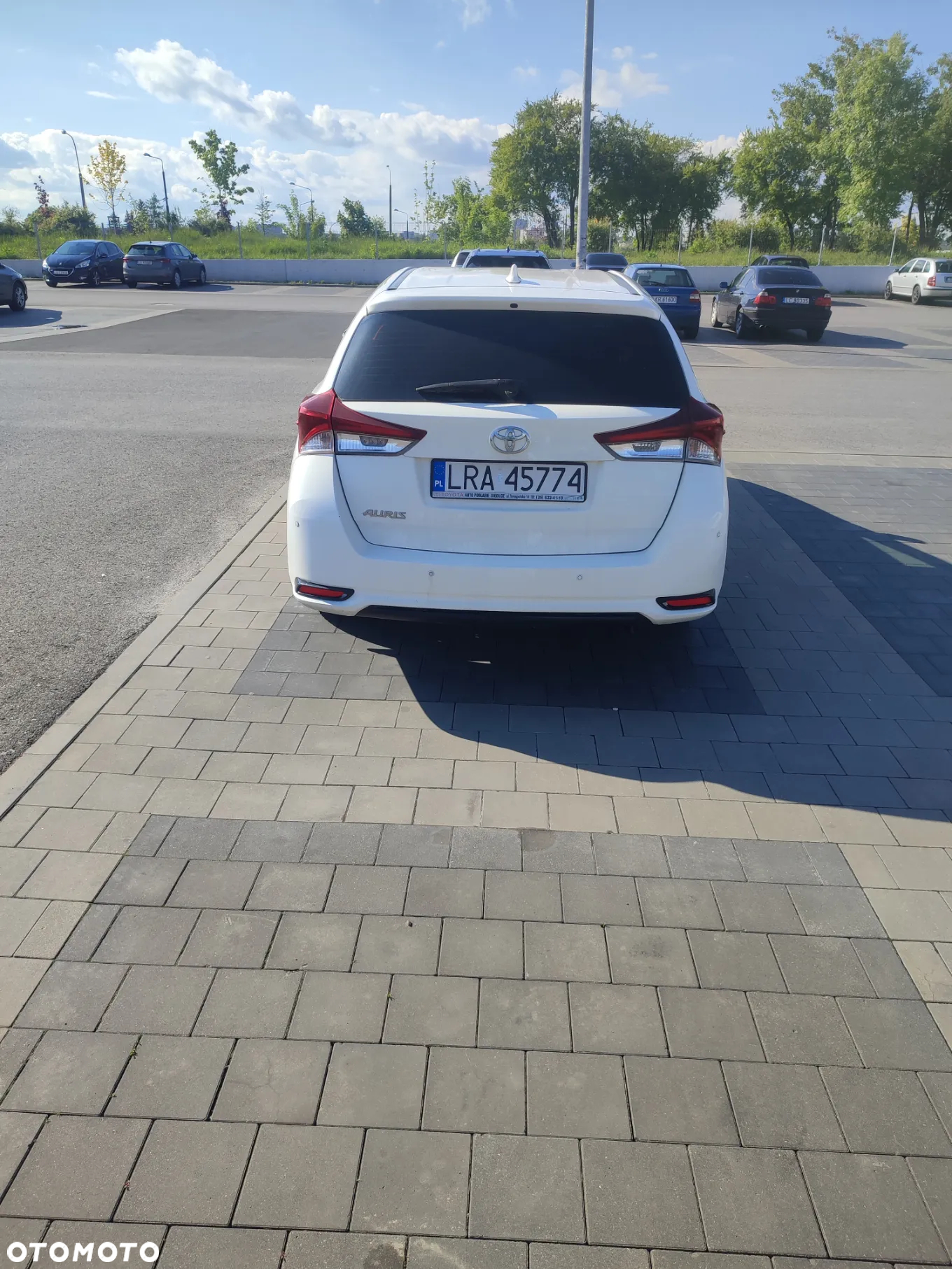Toyota Auris 1.4 D-4D Comfort - 4