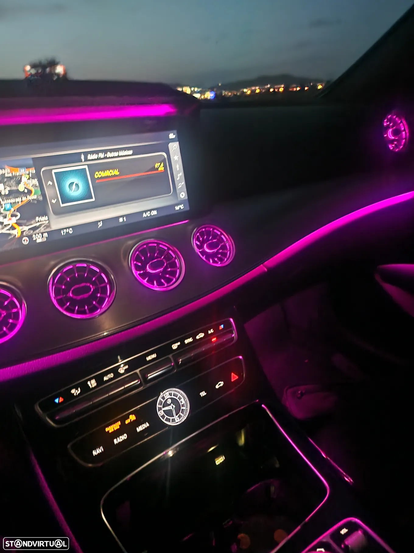 Mercedes-Benz E 220 d Coupe 9G-TRONIC AMG Line - 25