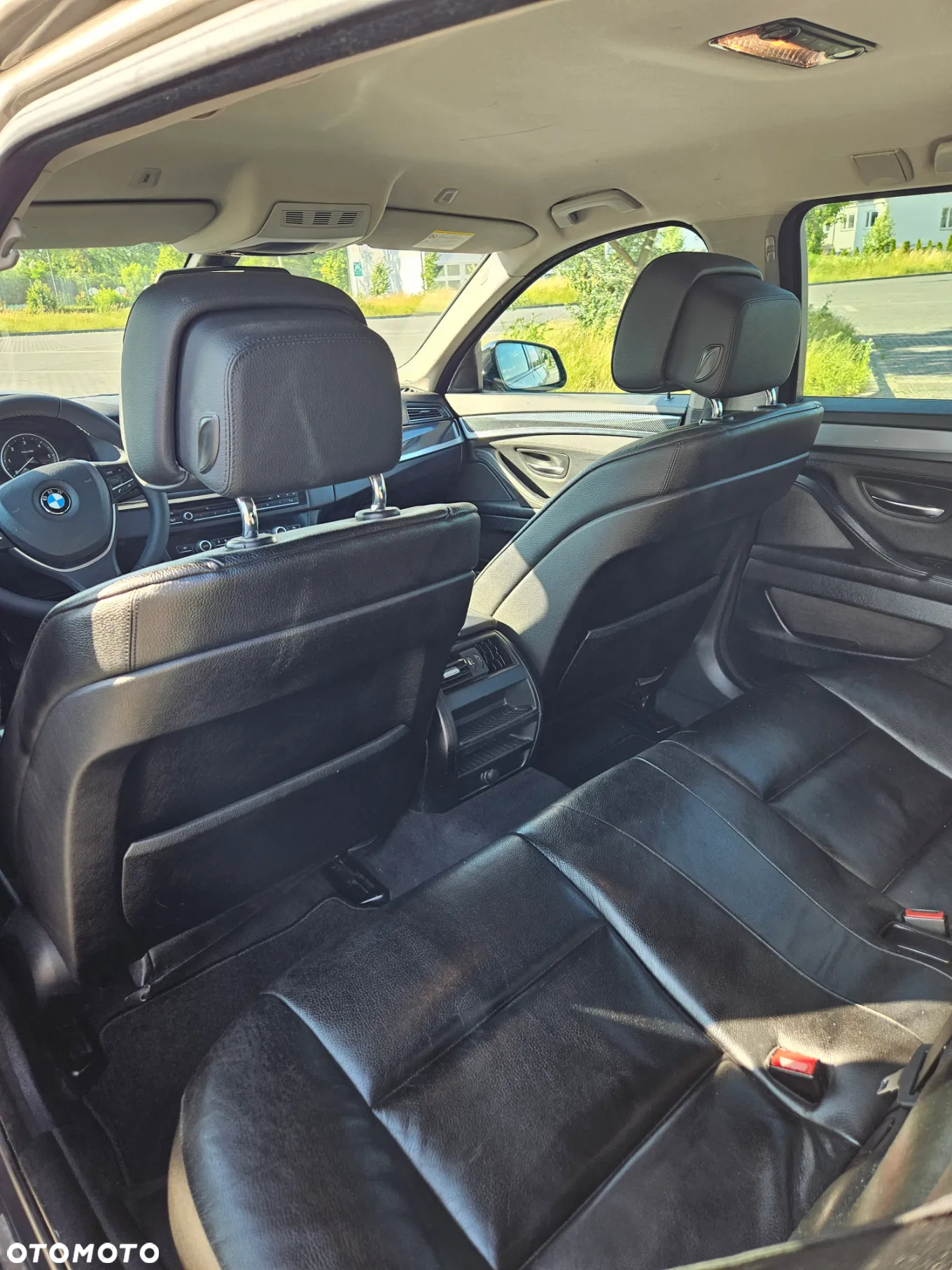BMW Seria 5 525d - 12