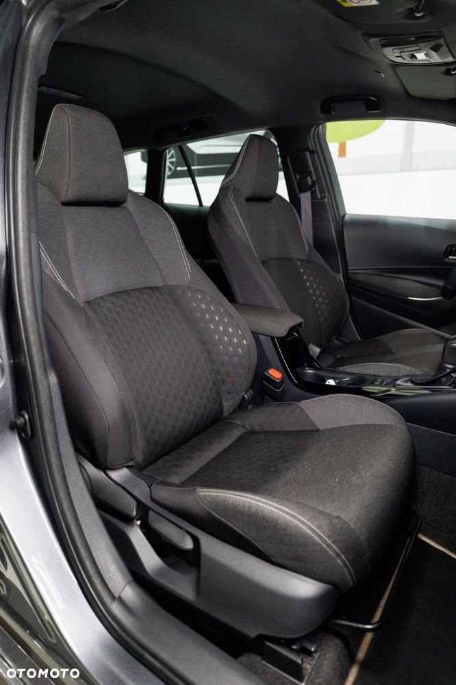 Toyota Corolla 1.8 Hybrid Comfort - 19