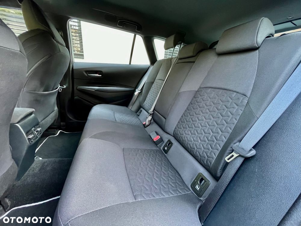 Toyota Corolla 1.8 Hybrid GPF Comfort - 8