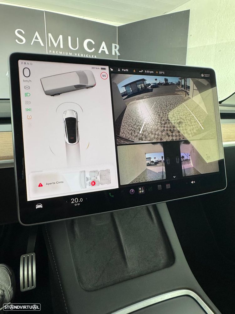Tesla Model Y Performance Dual Motor AWD - 23