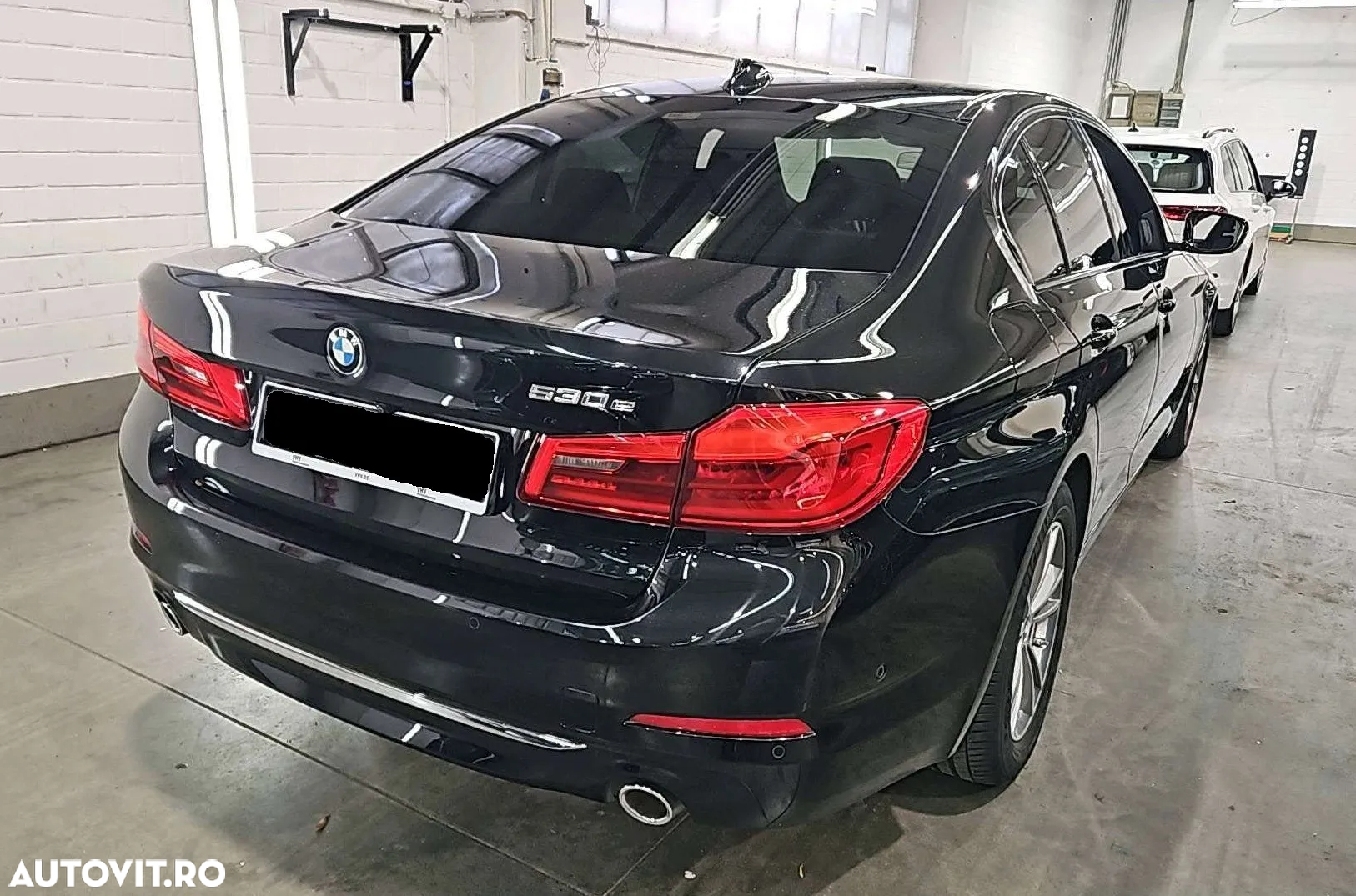 BMW Seria 5 530e iPerformance Aut. Luxury Line - 3
