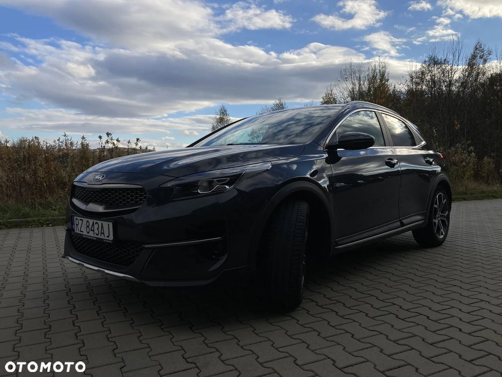 Kia XCeed 1.4 T-GDI L Business Line - 2