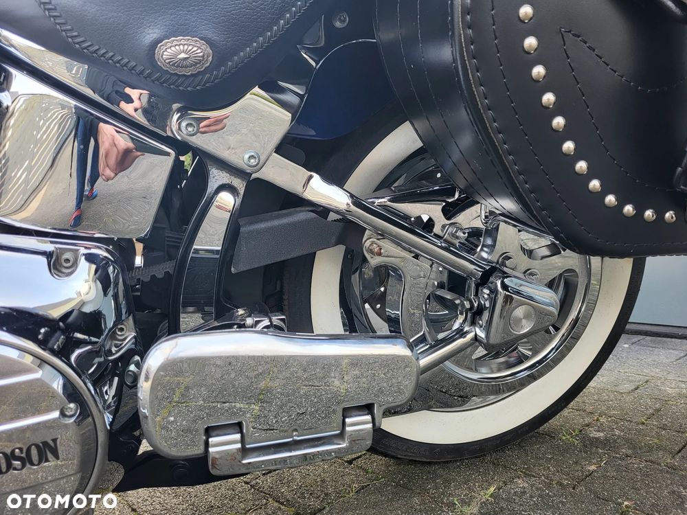 Harley-Davidson Softail Deluxe - 12
