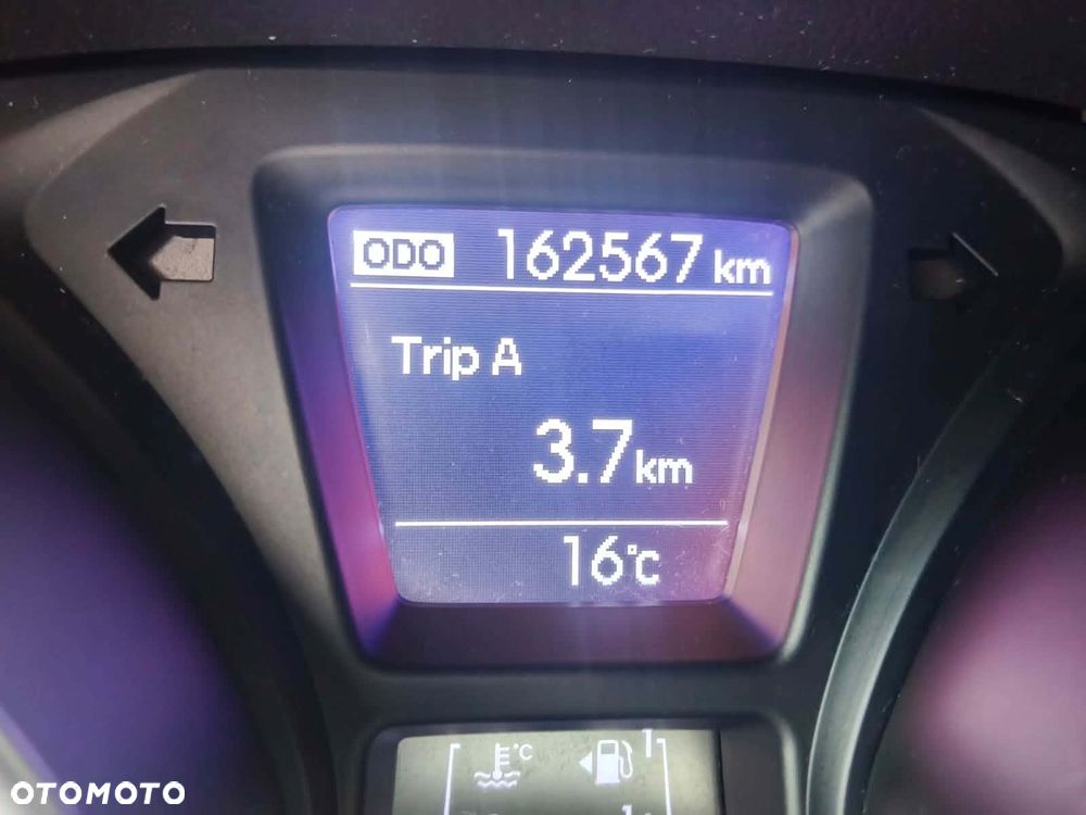 Hyundai i30 1.4 CRDi Premium - 27