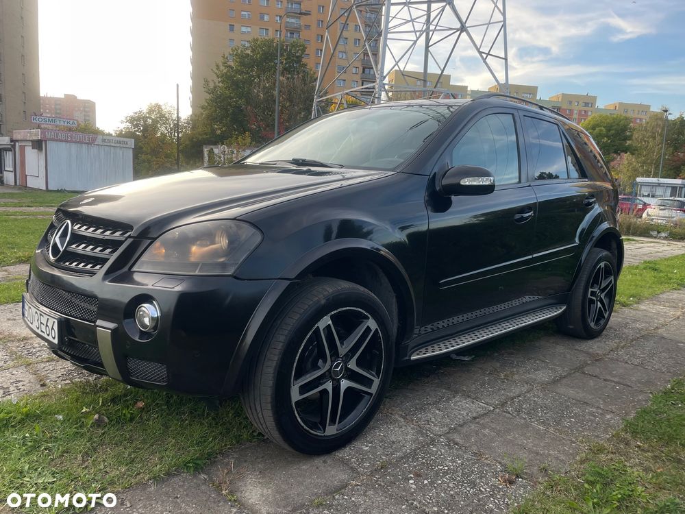 Mercedes-Benz ML 350 4Matic 7G-TRONIC Grand Edition - 25