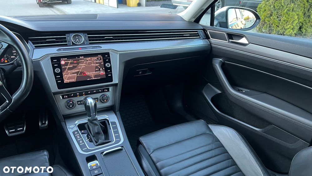 Volkswagen Passat 2.0 TDI BMT 4Mot Highline DSG - 13