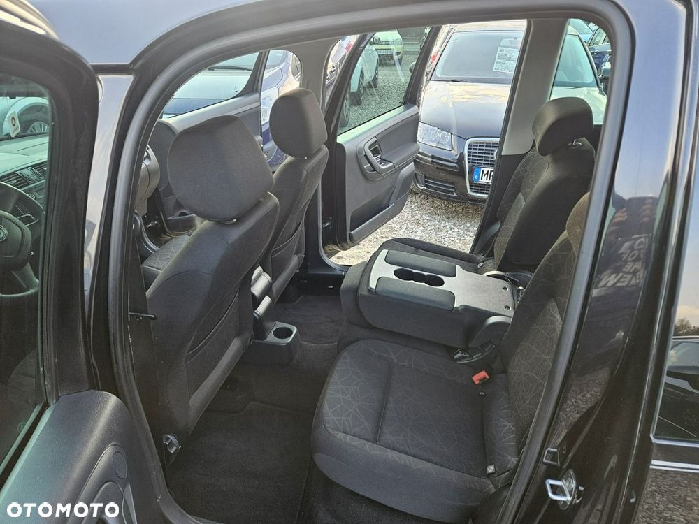 Skoda Roomster - 9