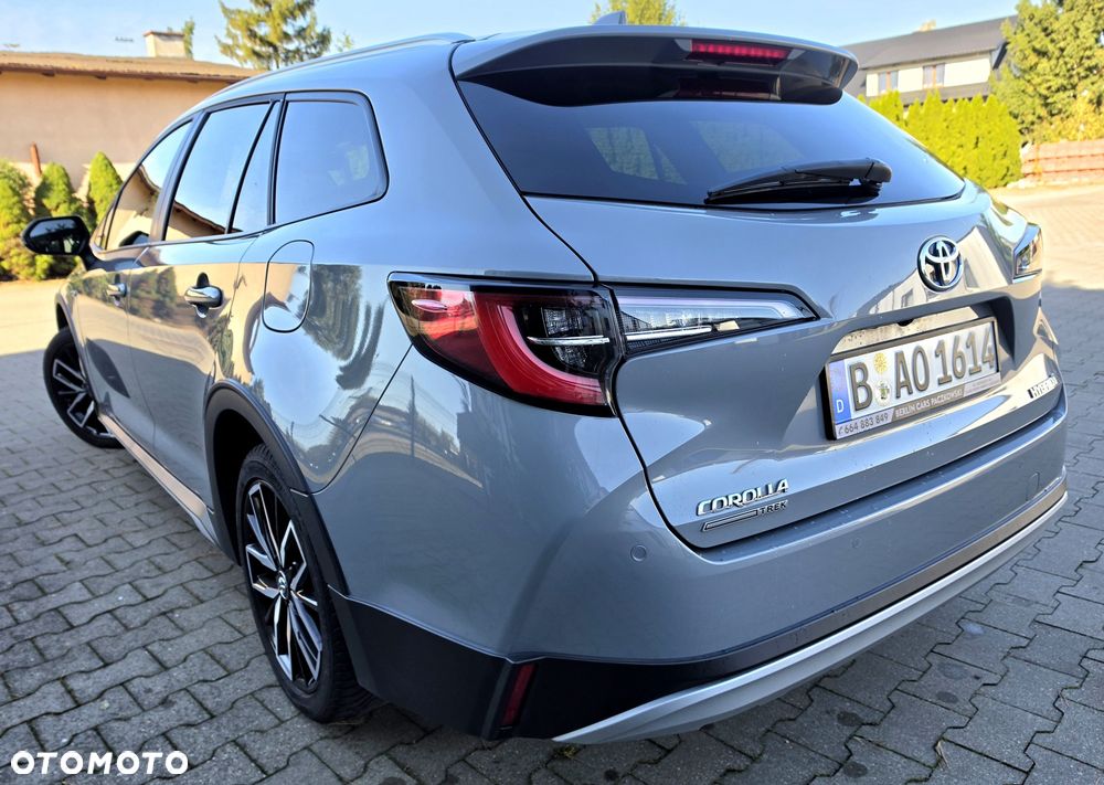 Toyota Corolla - 5