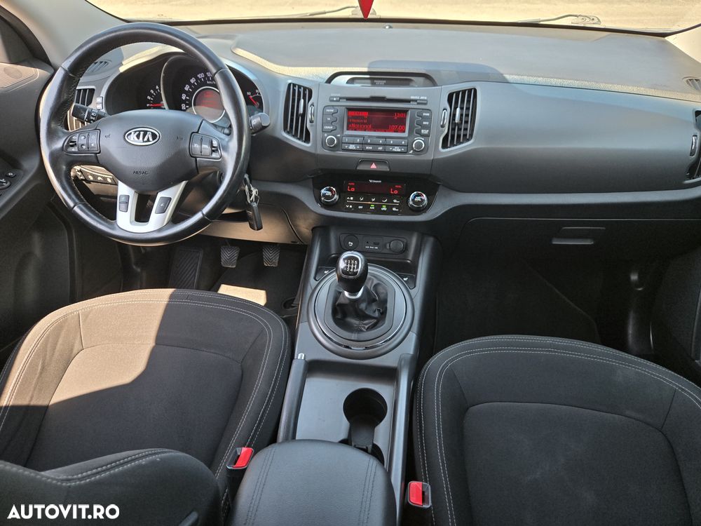 Kia Sportage 1.7 DSL MT 4x2 STYLE - 4