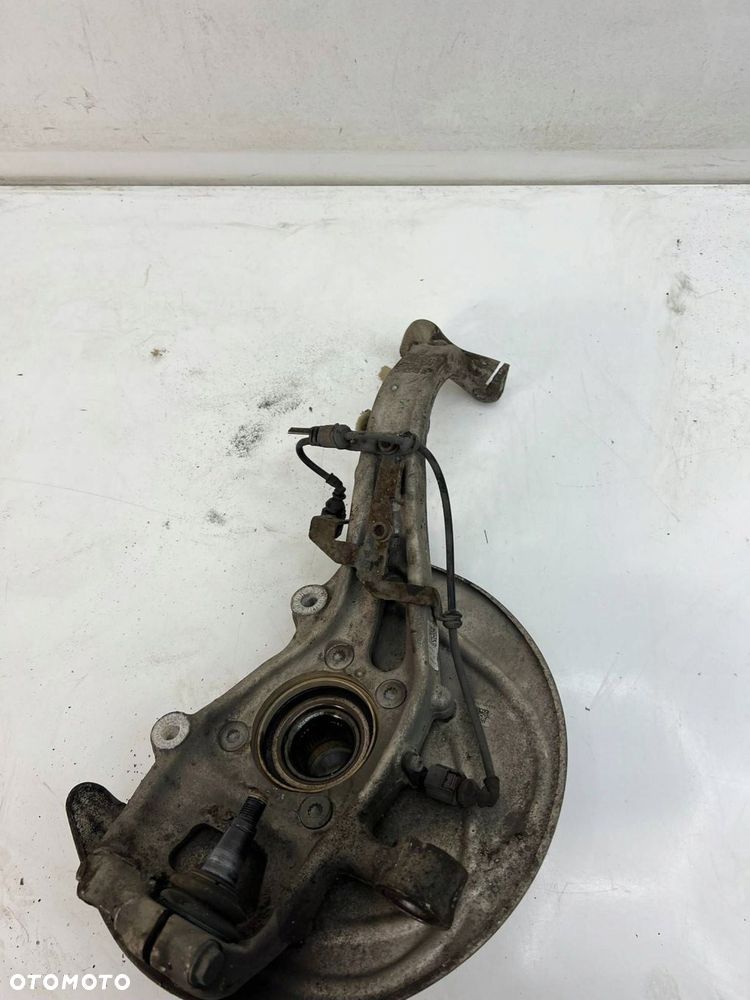 8W0 407 241 F Piasta koła przedniego Audi A4 S4 B9 PRZÓD LEWY - 5
