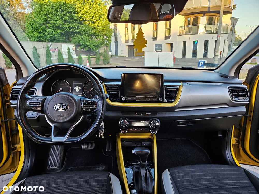 Kia Stonic 1.0 T-GDI L DCT - 11