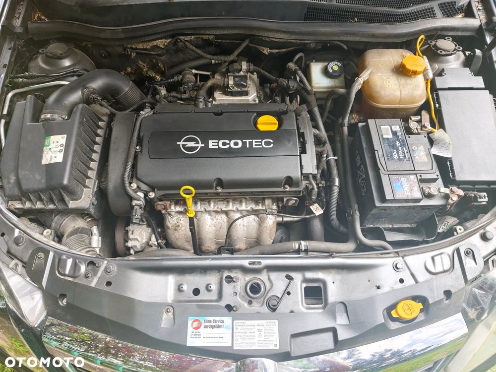 Opel Astra 1.6 - 8