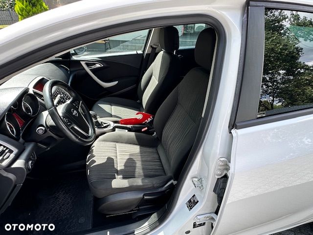 Opel Astra 1.4 T Sport - 10