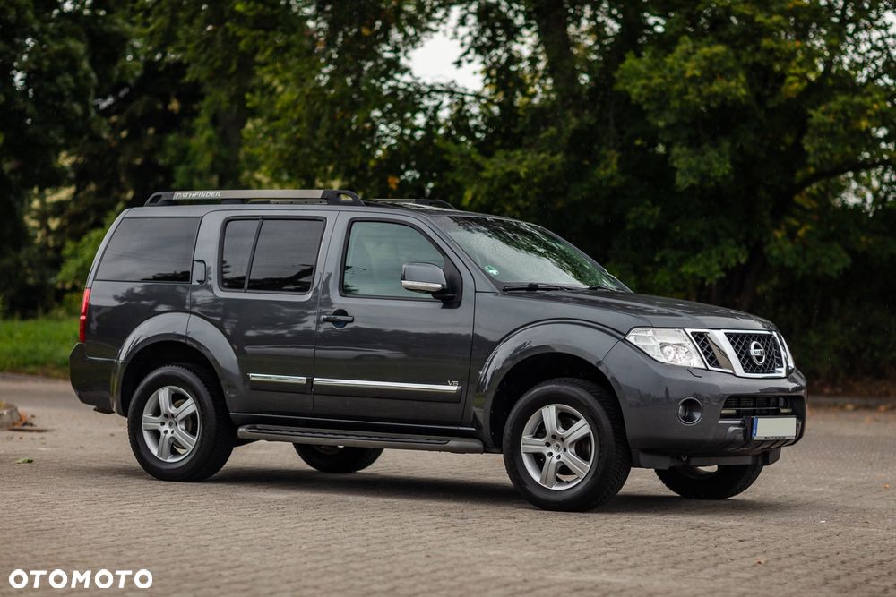 Nissan Pathfinder - 9